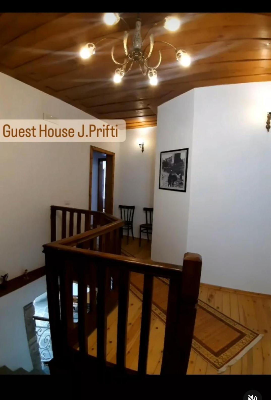 Guest House J.Prifti Берат Екстер'єр фото